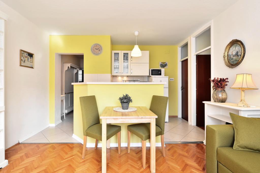 Apartments Zoran Spalato Esterno foto