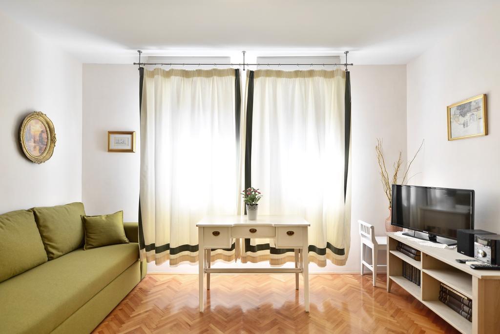 Apartments Zoran Spalato Esterno foto